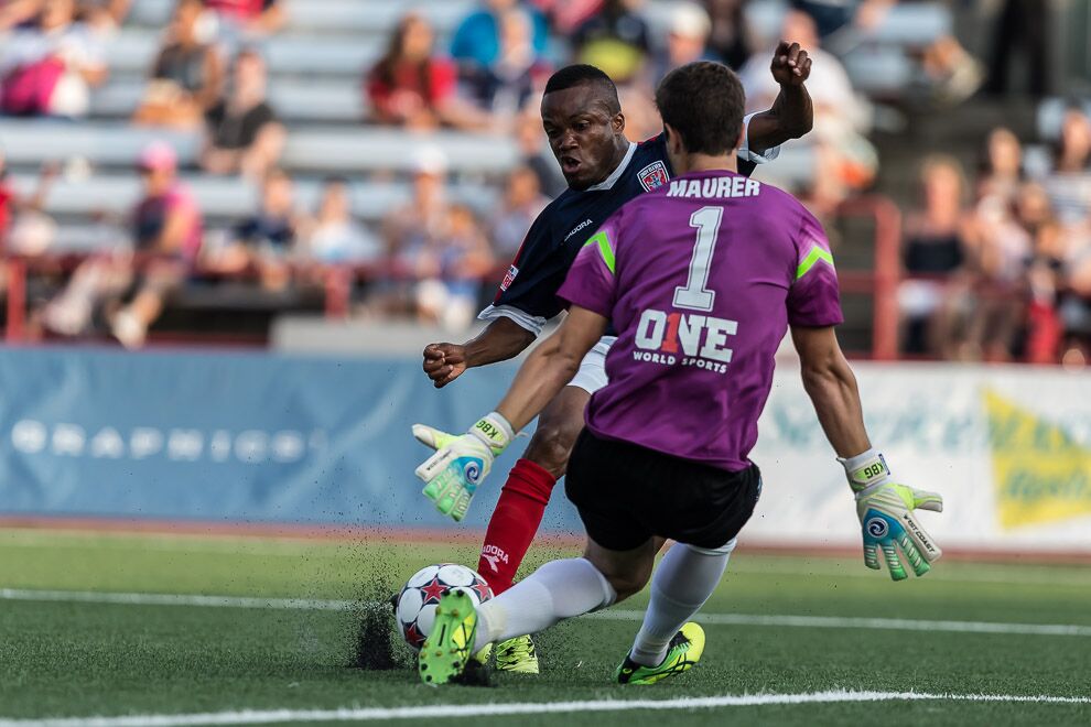 Dane Richards and Jimmy Maurer go head to head (Photo: Indy Eleven)